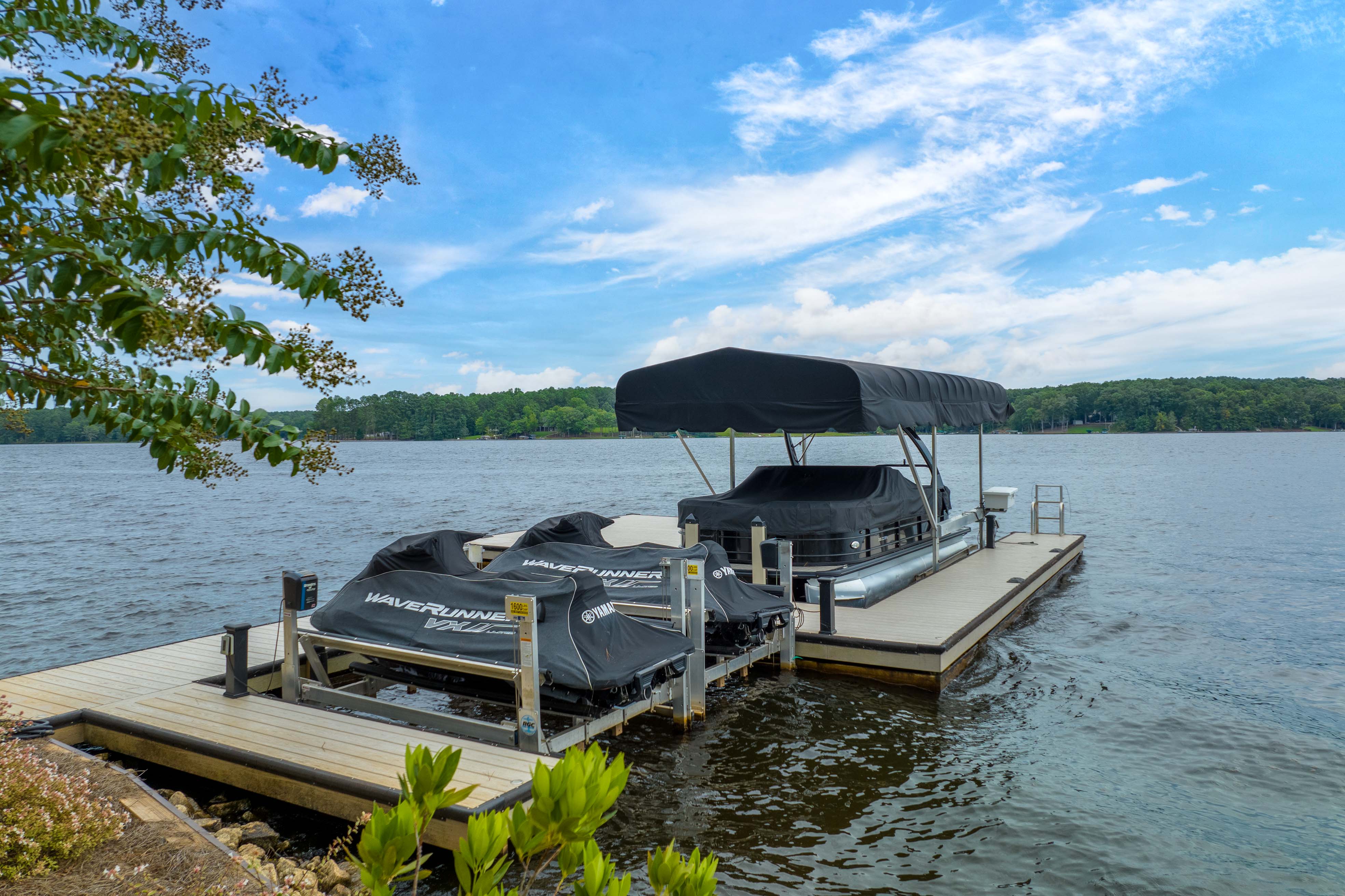 1051 South Shoals Drive image 65